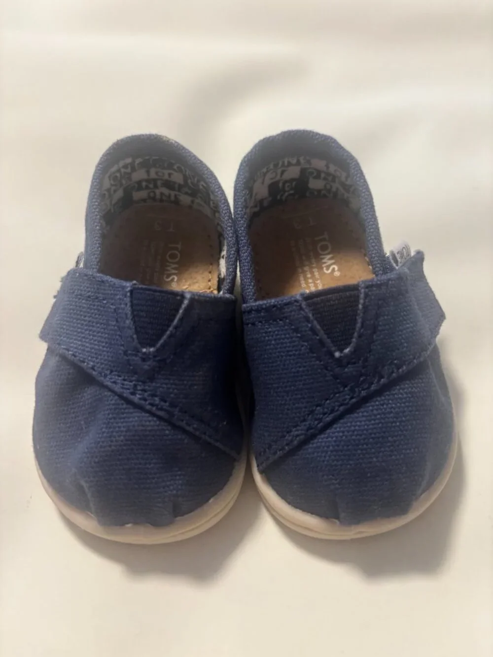 TOMS Classic Navy Canvas Shoes Size T3